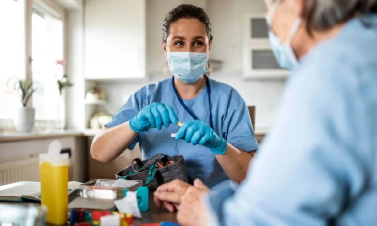 Top Reasons to Choose Full Body Checkup at Home