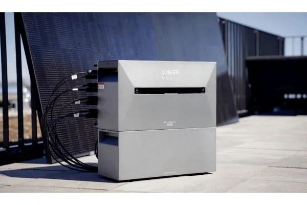 Balkonkraftwerk Speicher konfigurierbares System  – Flexibel und effiz