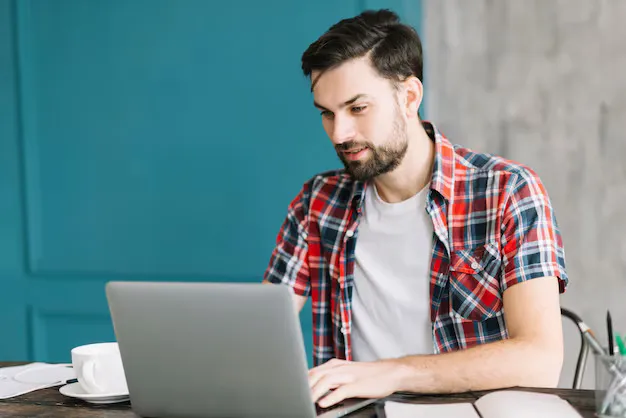 Strong Support Systems for Online Stores